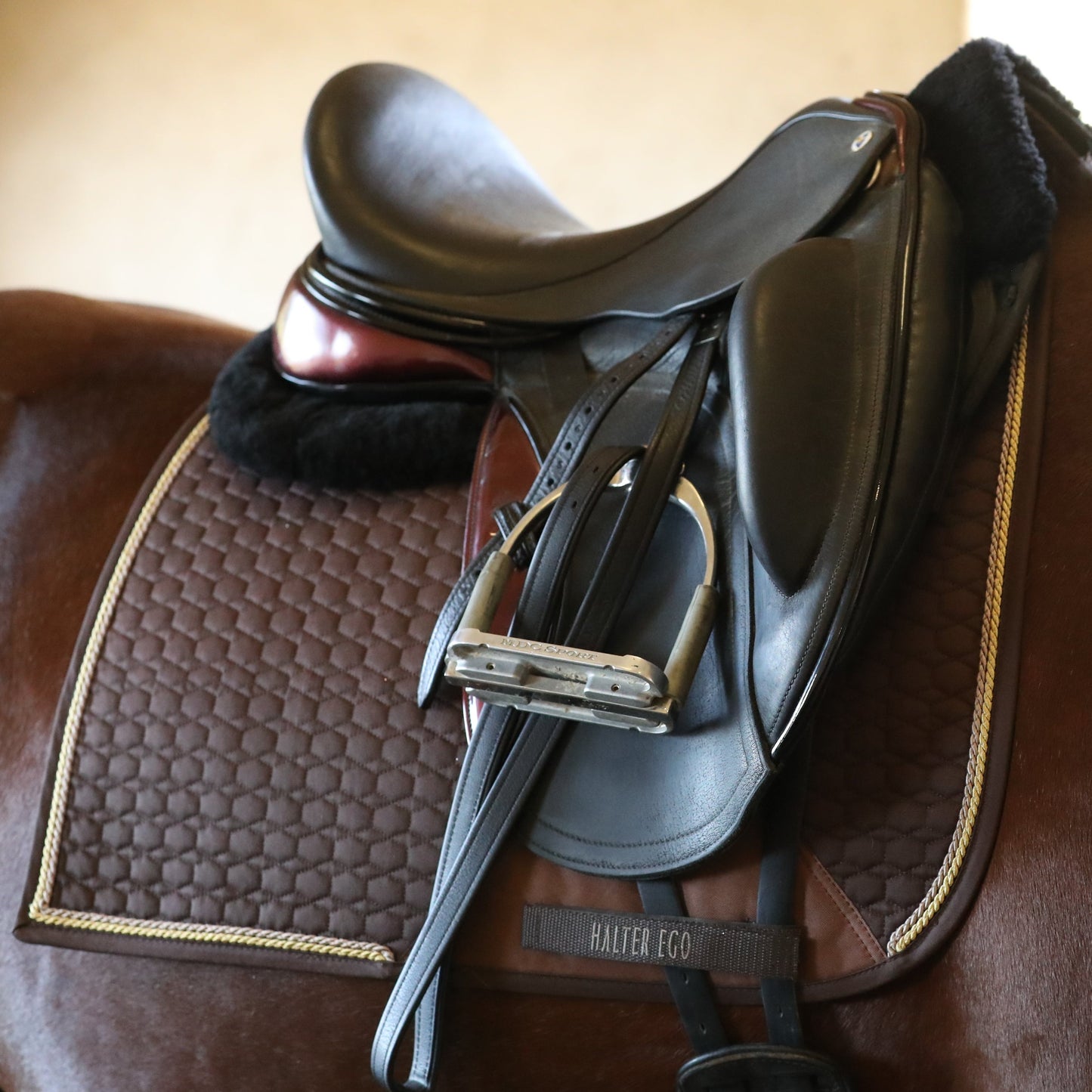 EHalter Ego® uropean Cotton Dressage Saddle Pad - Chocolate