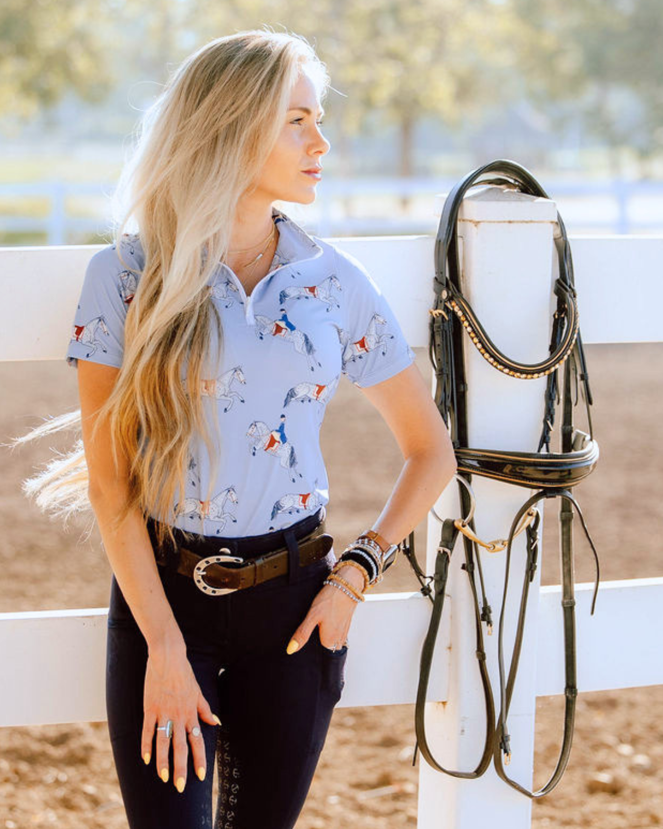 D. D. Connection Collection VOGUE Short Sleeve Signature Sunshirt