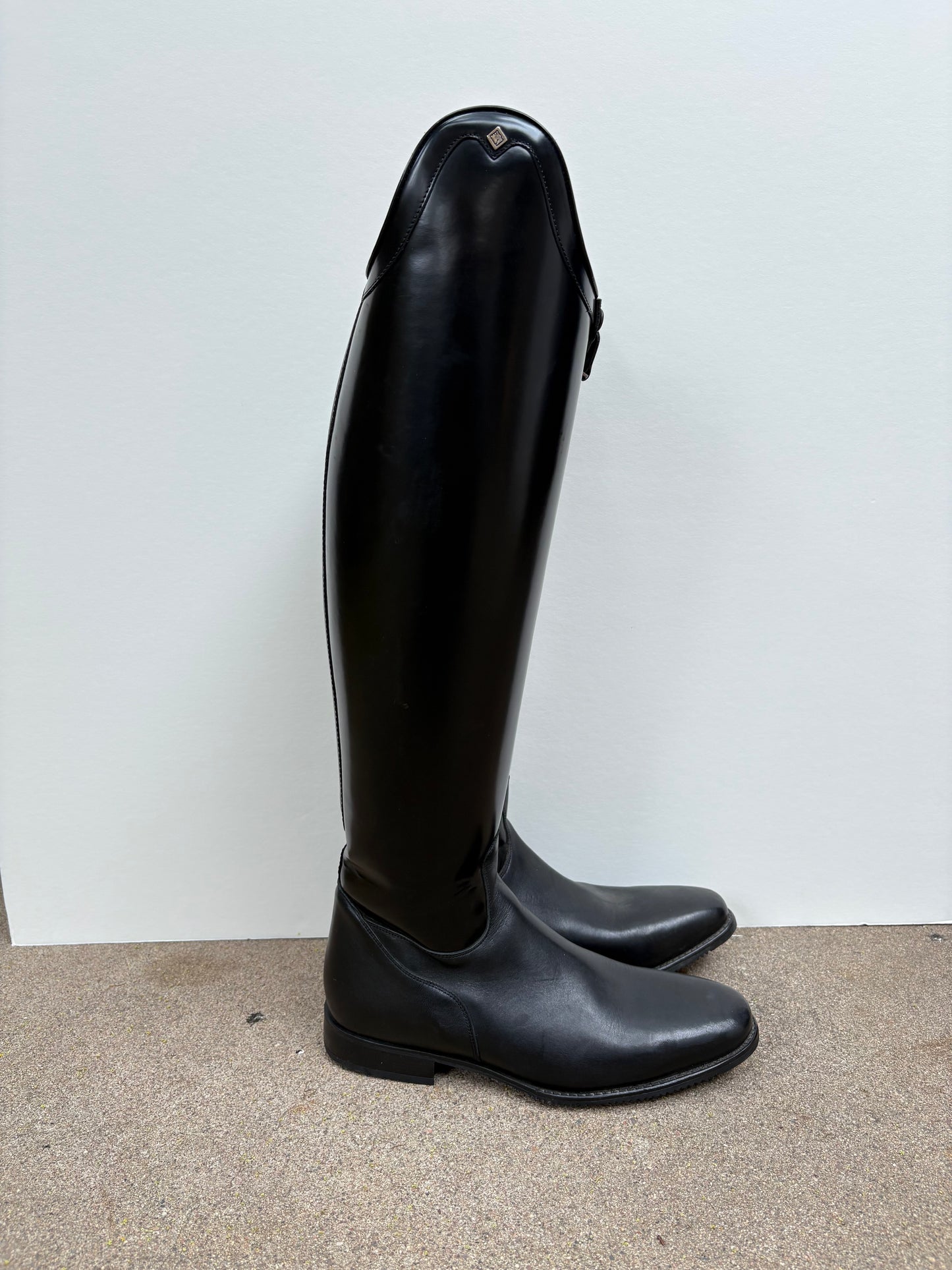 Size: 42 MA L 39/48.5 - DeNiro Raffaello - Brushed Black w/ Top Rondine - WRAT Foot -  DEMO