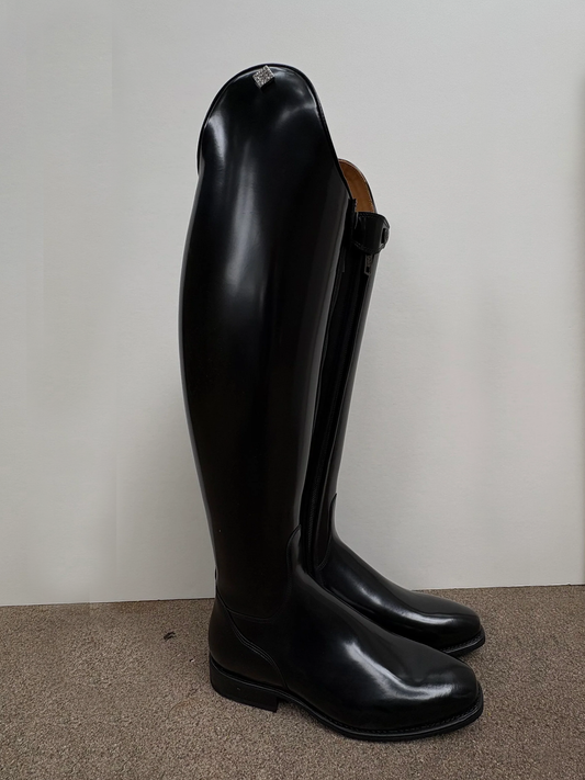 Size: 38 335.35.3/44.5  - DeNiro Bellini in Brushed Black w/ Full Crystal Logo - NEW